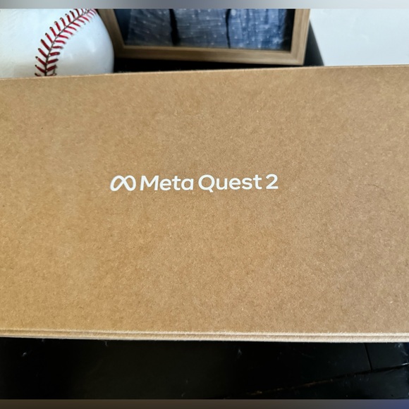 Meta quest 2 - Picture 2 of 2